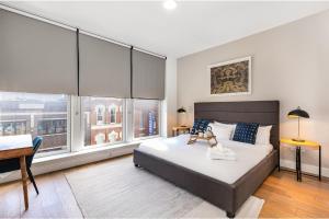 Gallery image of The Saddlery-Playbill-4 Unit Combo-Walk 2 Broadway in Nashville