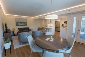 Η κουζίνα ή μικρή κουζίνα στο Wilmington avenue 50 #102