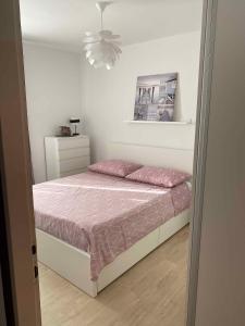 Posteľ alebo postele v izbe v ubytovaní Apartment Kampor 3