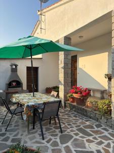 Patio nebo venkovní prostory v ubytování Villa Antonia