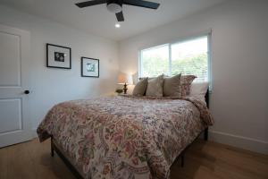 Φωτογραφία από το άλμπουμ του Coming Mid-April 2023! Beautifully upgraded two-story home with backyard oasis σε Placentia