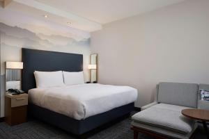 Postel nebo postele na pokoji v ubytování Courtyard by Marriott Denver Southwest/Littleton