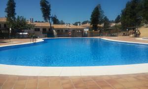 Πισίνα στο ή κοντά στο Villa Rosa Amparo