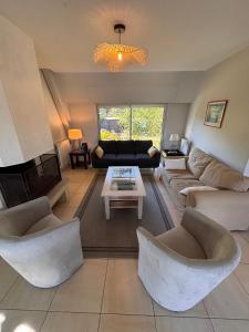 Χώρος καθιστικού στο Superbe Maison Mesquer 200 mètres plage 11 pers