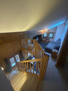 Posezení v ubytování Chalet avec sauna et proximité pistes ski sur PRAZ SUR ARLY