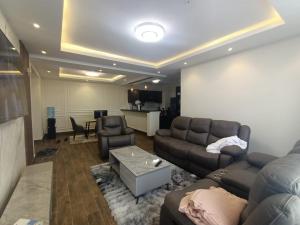 Χώρος καθιστικού στο Nairobi 2