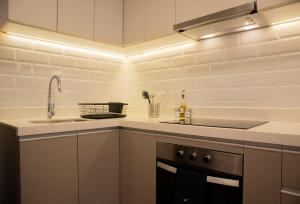 Η κουζίνα ή μικρή κουζίνα στο Majestic 1BR with Balcony in Miraflores