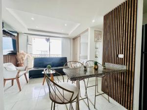 Posezení v ubytování Apartamento mirador urbano estilo moderno y Central