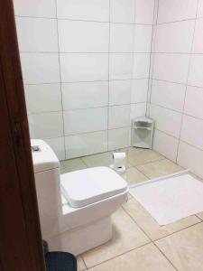 Ένα μπάνιο στο Casa do Sanca