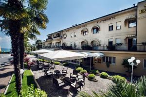 Foto dalla galleria di Hotel Conca d'Oro a Salò