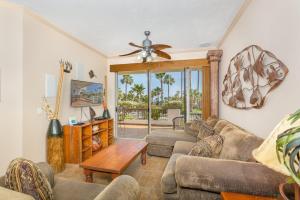 TV a/nebo společenská místnost v ubytování Casa Blanca