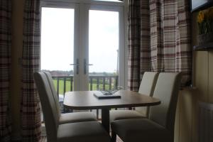 Imagen de la galería de 2 Mullacott Terrace, en Woolacombe 21 fotos más
