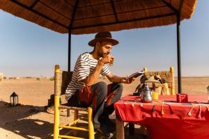 Hosté ubytování Camp Familia Erg Chebbi
