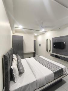 Postel nebo postele na pokoji v ubytování Hotel RD + 8 fotografií