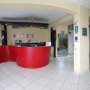 Ο χώρος του λόμπι ή της ρεσεψιόν στο Hotel Santa Barbara