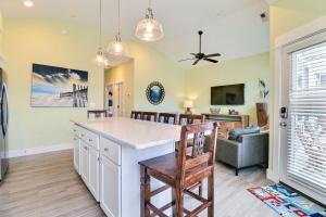 TV a/nebo společenská místnost v ubytování BQ10A - Salty SEArenity