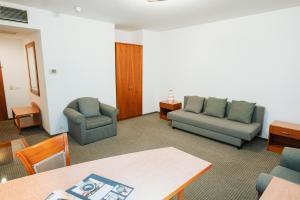 O zonă de relaxare la Duke Romana Suites by Olala!