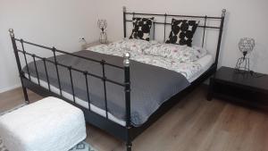 Ένα ή περισσότερα κρεβάτια σε δωμάτιο στο Apartmán v Podhradí Boskovice