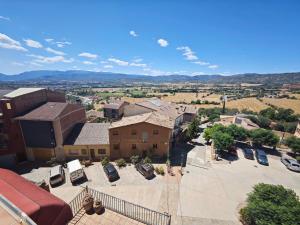 TalarnにあるLas mejores vistas de Talarnの駐車場車の空中展望