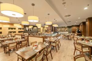 Restaurace v ubytování DoubleTree By Hilton Košice