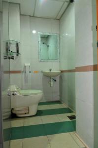 Ein Badezimmer in der Unterkunft Hotel China Town 2
