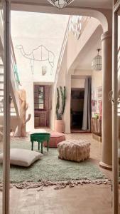 Posezení v ubytování Riad Dar Vevé - Design, style & relax in Dar el Bacha