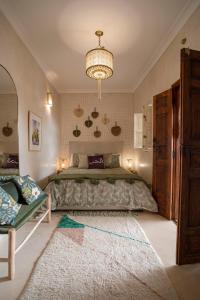 Posezení v ubytování Riad Dar Vevé - Design, style & relax in Dar el Bacha + 37 fotografií