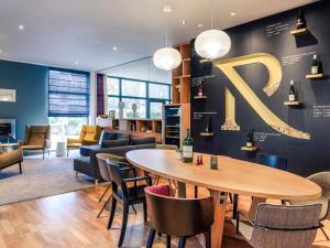 Posezení v ubytování Mercure Hotel Mannheim am Rathaus