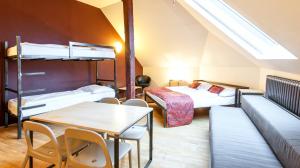 Postel nebo postele na pokoji v ubytování Czech Inn