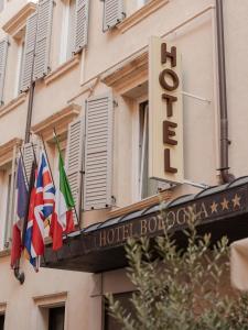 Certifikát, ocenenie alebo iný dokument vystavený v ubytovaní Hotel Bologna ***S