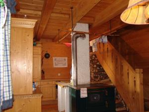Una cocina o zona de cocina en Schermerhütten