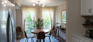 Dapur atau dapur kecil di 3 Bed 2 Bath Fully Equipped
