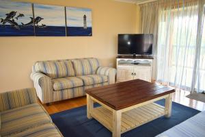 TV a/nebo společenská místnost v ubytování Dibiki Holiday Resort