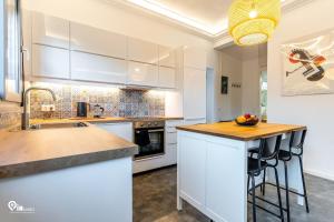 Φωτογραφία από το άλμπουμ του Elea House With a Garden Full Of Trees στη Νέα Μάκρη