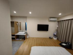 屋顶民宿 TV 또는 엔터테인먼트 센터