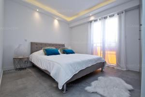 Posteľ alebo postele v izbe v ubytovaní Blue Bay