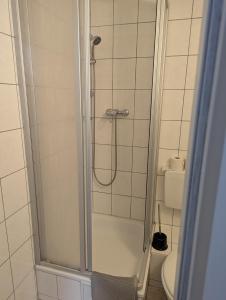 Koupelna v ubytování Hotel Pension Waizenegger am Kurfürstendamm
