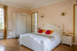 Gallery image of Château de Moliens in Moliens +13 photos