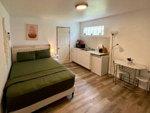 Postel nebo postele na pokoji v ubytování Family Vacation House