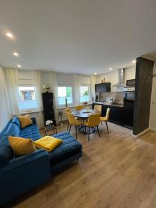 Kuchyň nebo kuchyňský kout v ubytování Komfort Apartments am Badepark, Modern! Stylisch! Geräumig!