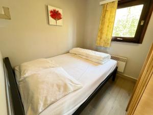 Postel nebo postele na pokoji v ubytování Lijsternest