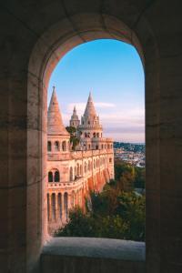 A local landmark close to a szállodákat