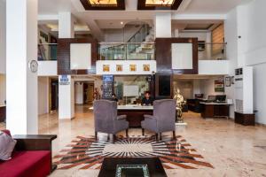 Posezení v ubytování Hotel Le Roi Near New Delhi Railway Station