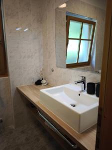 Photo de la galerie de l'établissement Törggelehof Lana, à Lana