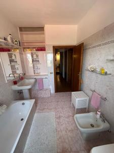Ένα μπάνιο στο La Chicchi +17 φωτογραφίες