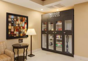 Certifikát, hodnocení, plakát nebo jiný dokument vystavený v ubytování Candlewood Suites Houston I-10 East by IHG