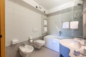Kúpeľňa v ubytovaní Hotel Flora