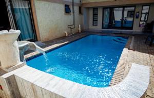 Πισίνα στο ή κοντά στο Pillacol Guest House +5 φωτογραφίες