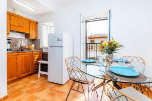Kuchyňa alebo kuchynka v ubytovaní Apartamento Can Jaume