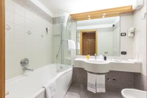 Kúpeľňa v ubytovaní Hotel Flora